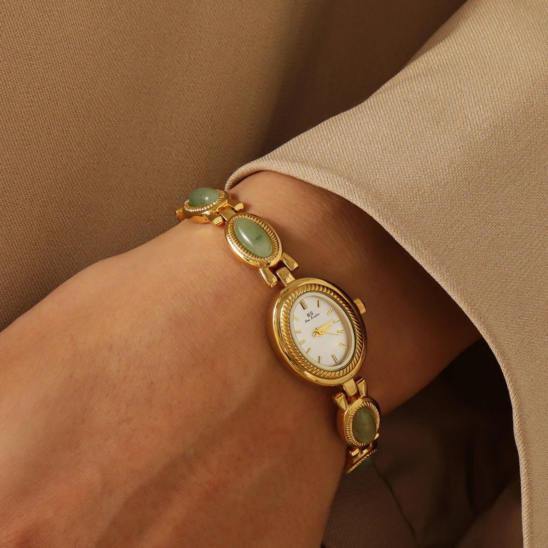Vintage gold watches for women — OhKlassy collection of dainty timepieces
