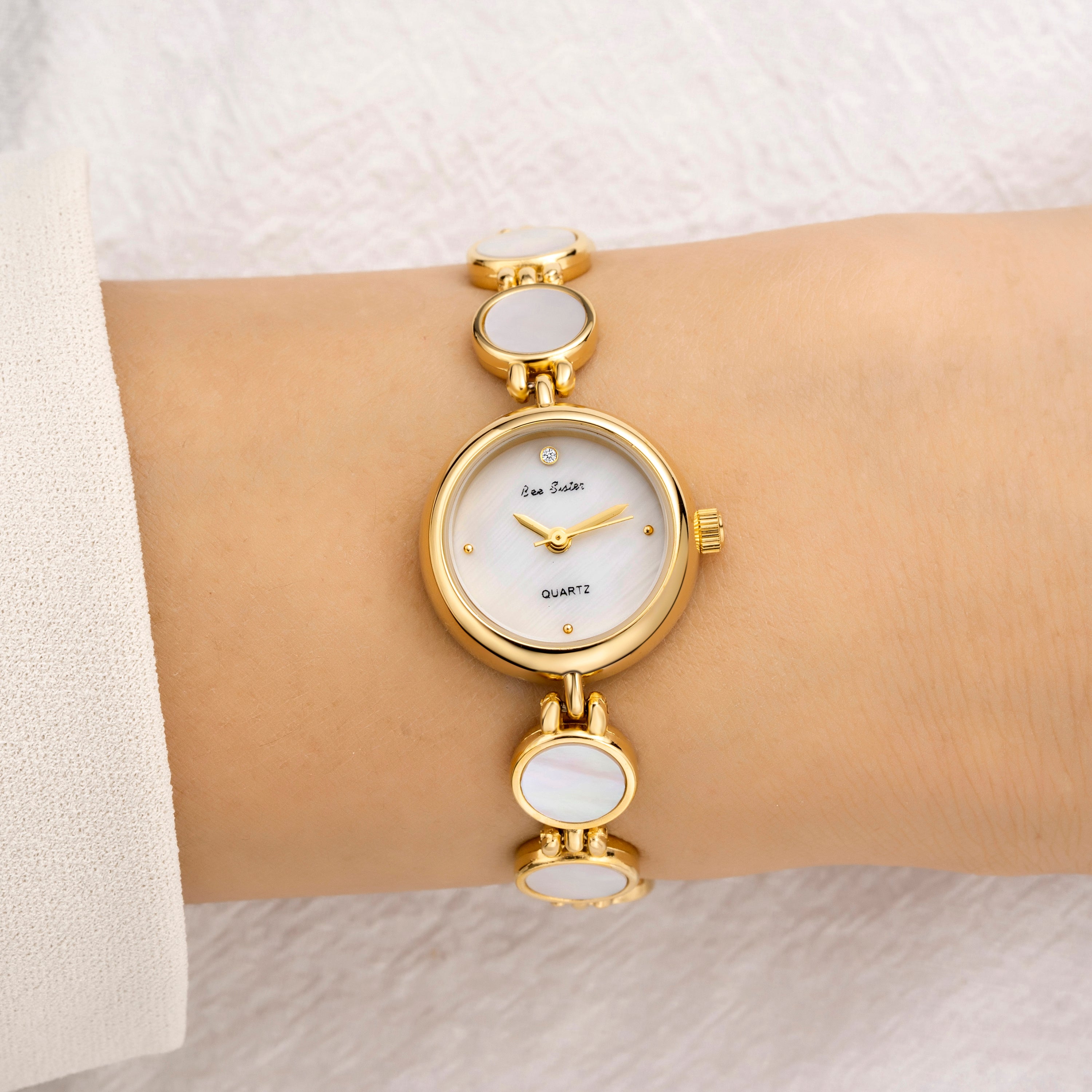 Coral | Pearl Gold
