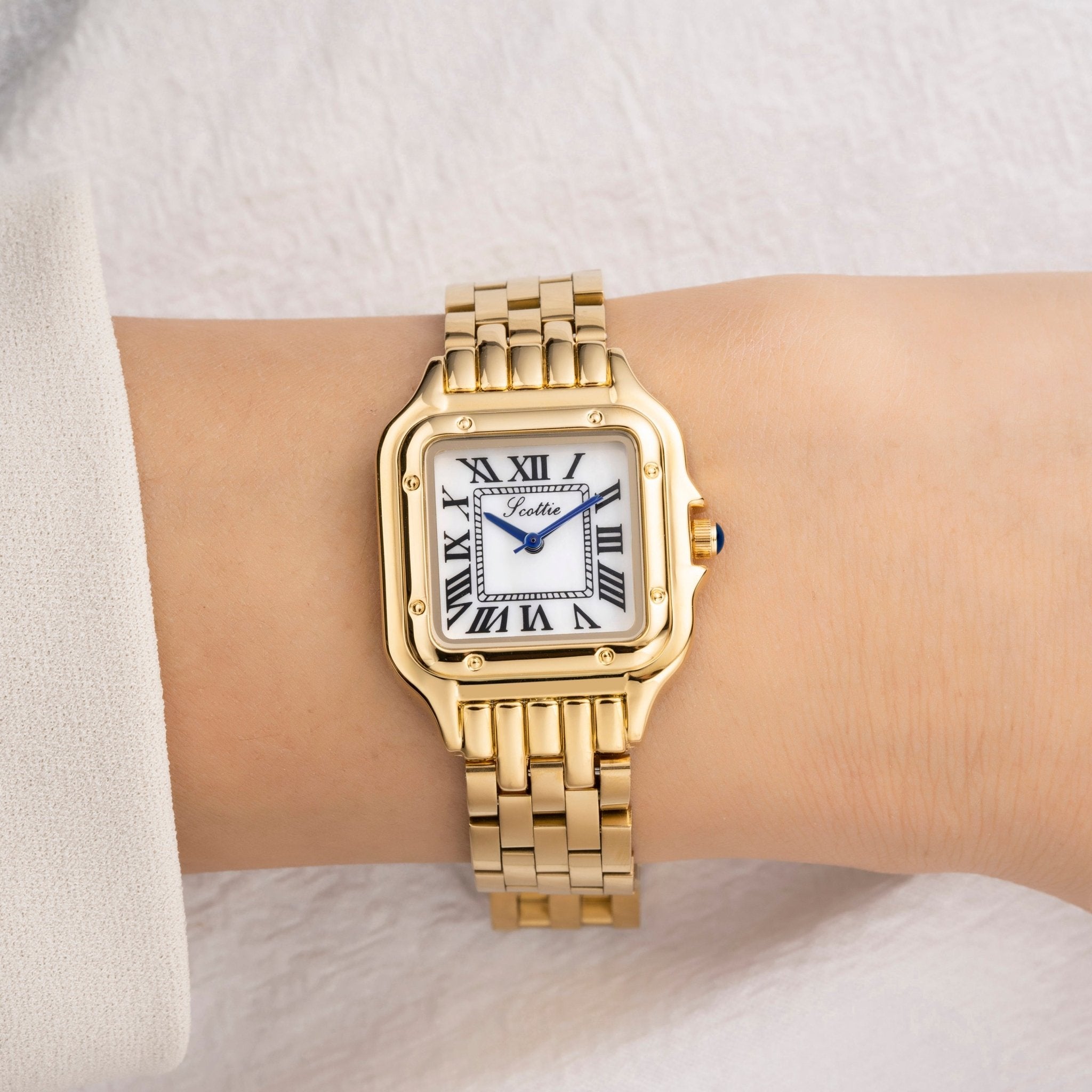 Victoria | Gold
