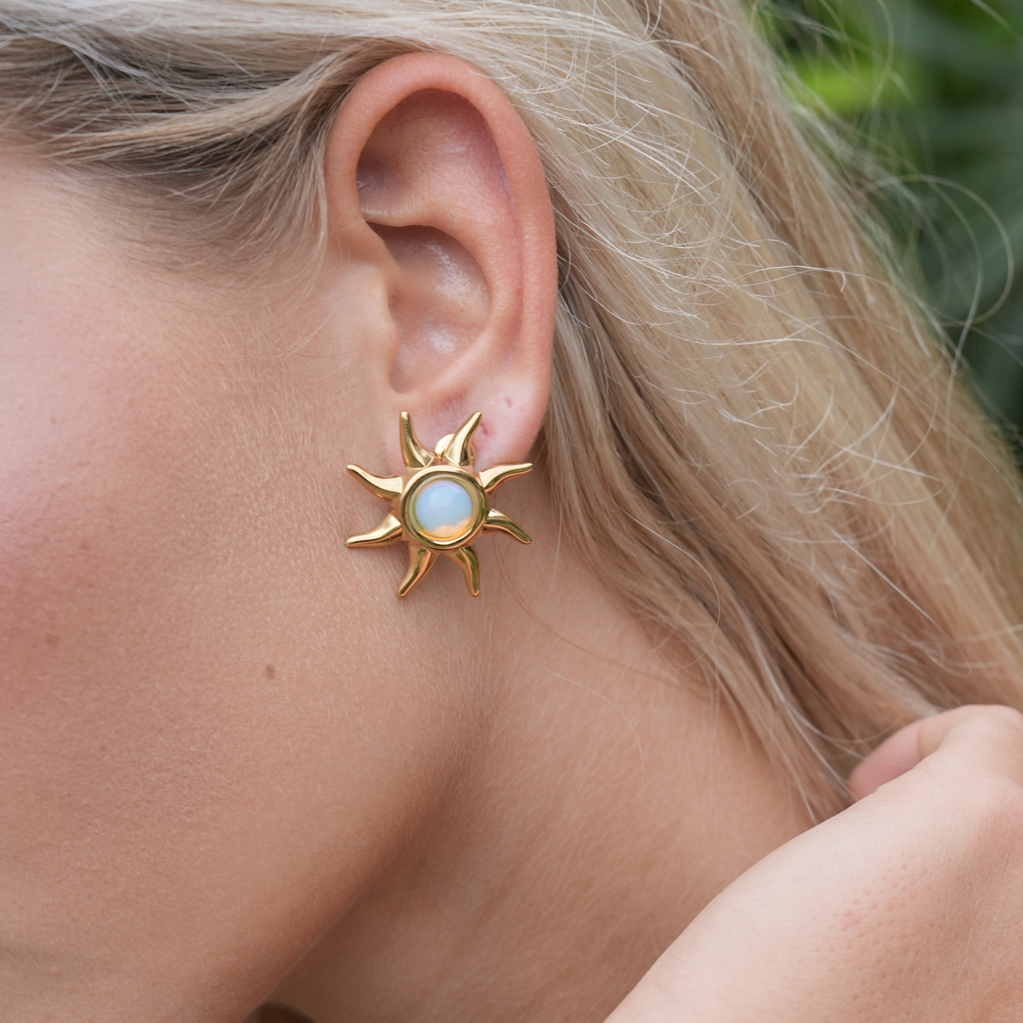 Clara Sunburst Studs | 18K Gold-Plated